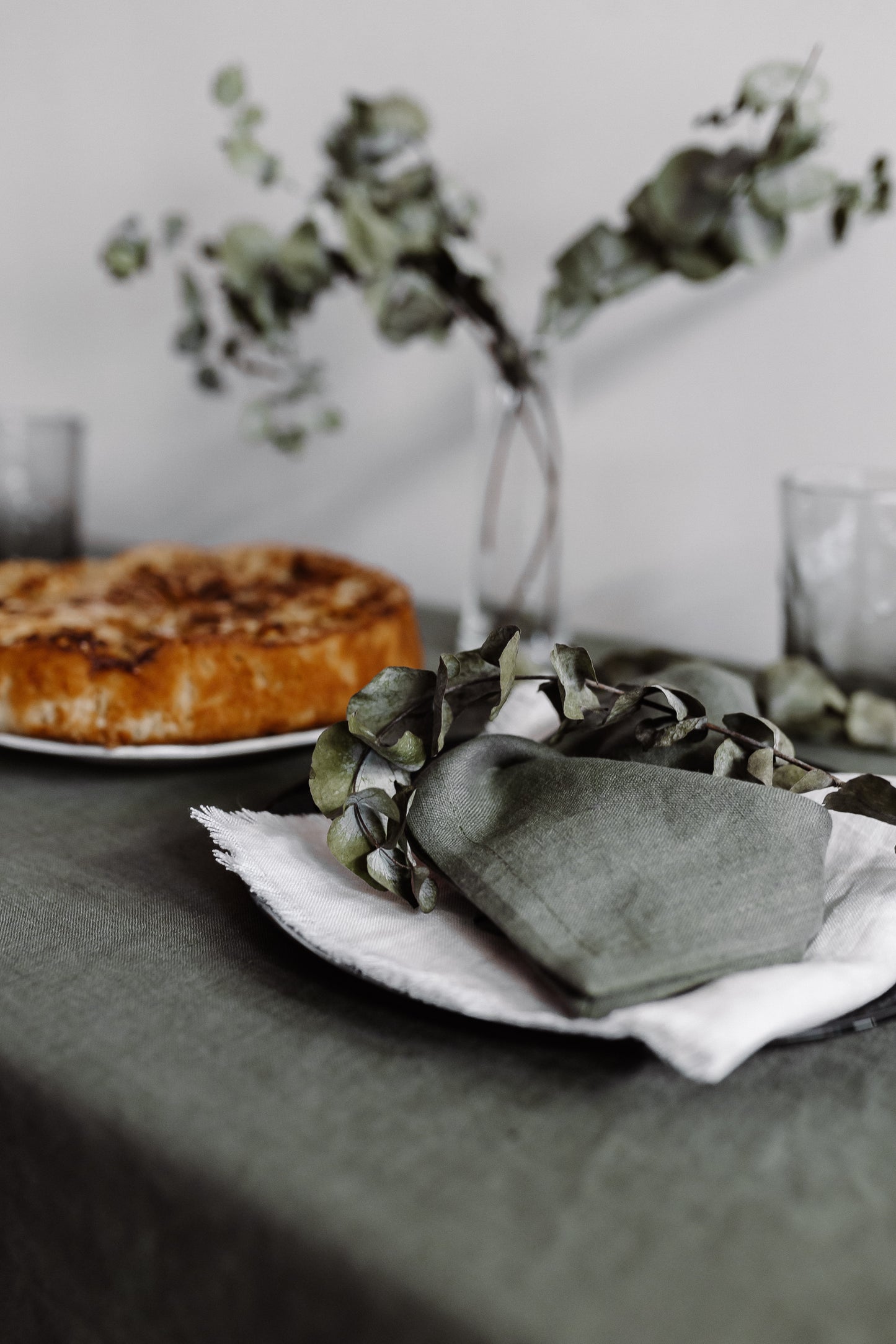 <transcy>SALVETES NO MĪKSTINĀTĀ LINA OLIVE GREEN KRĀSĀ</transcy>