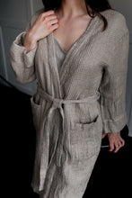 Load image into Gallery viewer, Linen Waffle Bath Robe Natural
