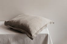 Load image into Gallery viewer, Oxford Style Linen Pillow Case Natural
